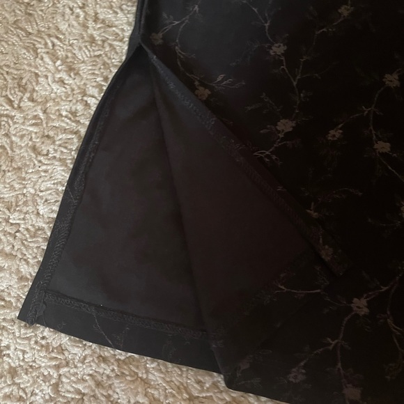 Mandee skirt🎈 - Picture 2 of 4